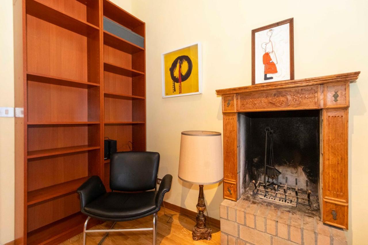 Porta Nuova & San Salvario Roomy Flat Appartamento *